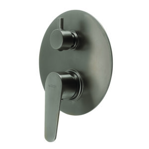 Como mezclador empotrado para ducha con desviador gun metal